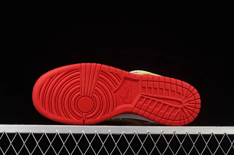 All Categories Nk SB Dunk Series Nk SB Dunk Low Low-top Sneakers The Remade